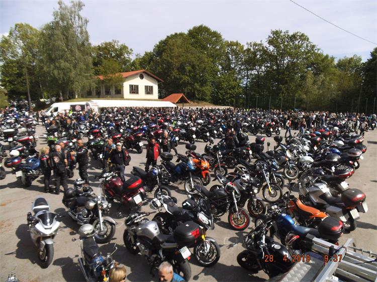 Slika /PU_KZ/Vijesti 2019/Blagoslov motociklista1.JPG